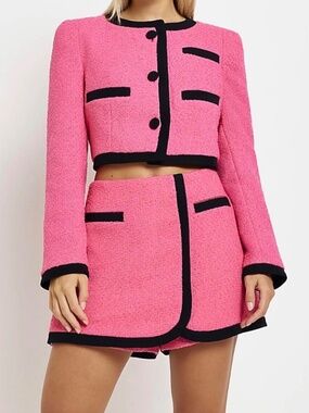 Plus-size pink short